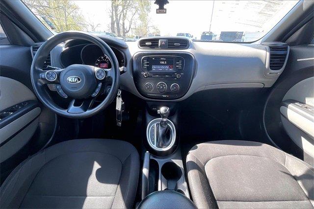 2017 Kia Soul Vehicle Photo in INDEPENDENCE, MO 64055-1314