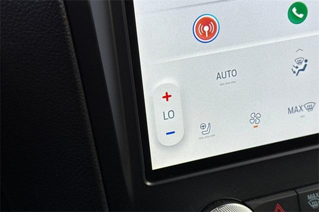 2024 Ford Edge Vehicle Photo in ELK GROVE, CA 95757-8703