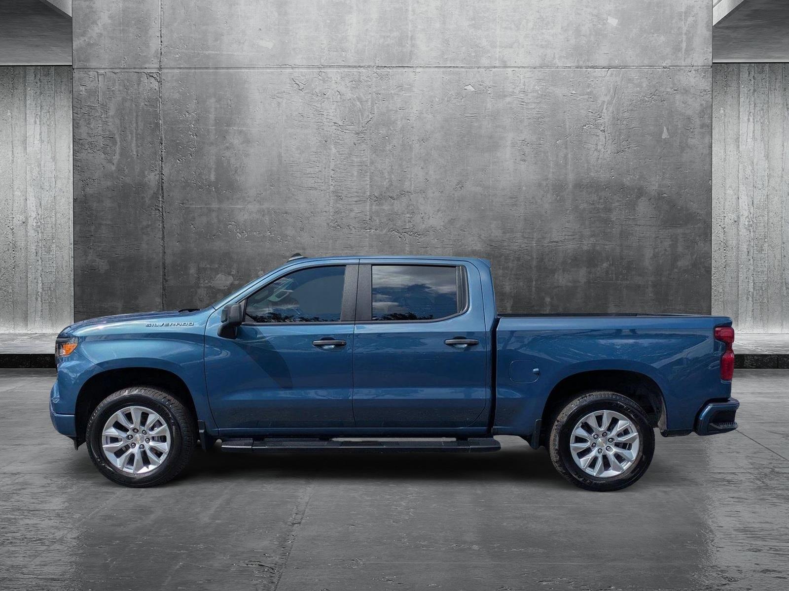 2024 Chevrolet Silverado 1500 Vehicle Photo in GREENACRES, FL 33463-3207