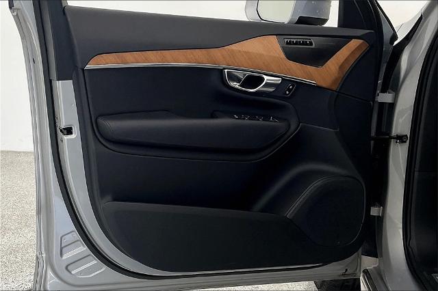 2023 Volvo XC90 Vehicle Photo in Grapevine, TX 76051