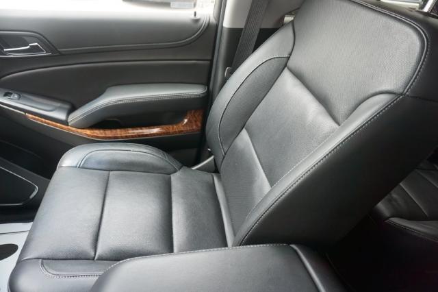 2019 Chevrolet Suburban Vehicle Photo in FAIRMONT, WV 26554-2318