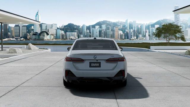 2025 BMW i5 Vehicle Photo in GRAPEVINE, TX 76051
