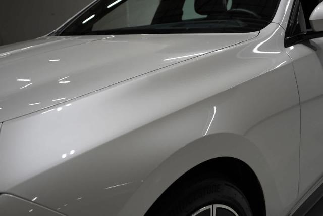 2024 BMW 740i xDrive Vehicle Photo in GRAPEVINE, TX 76051