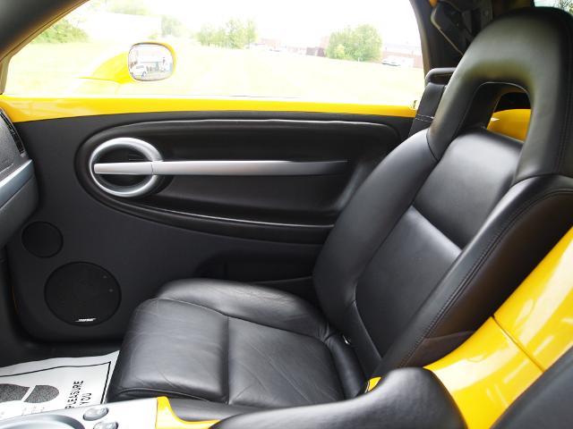 2004 Chevrolet SSR Vehicle Photo in MADISON, IN 47250-1611