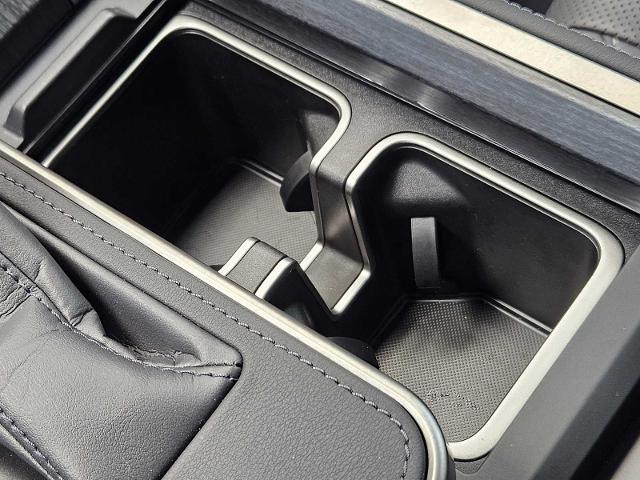 2024 Lexus GX 550 Vehicle Photo in FORT WORTH, TX 76132