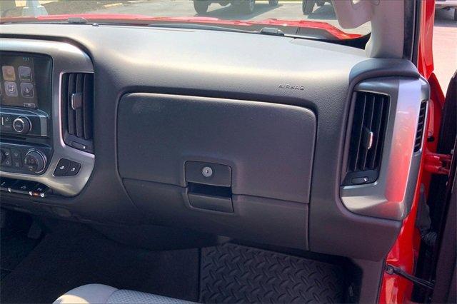 2017 Chevrolet Silverado 1500 Vehicle Photo in INDEPENDENCE, MO 64055-1377