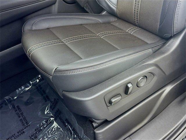 2025 Chevrolet Tahoe Vehicle Photo in PUYALLUP, WA 98371-4149