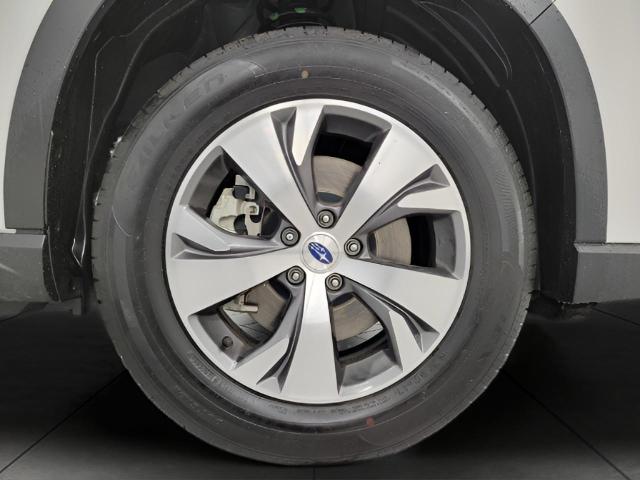 2024 Subaru Ascent Vehicle Photo in Green Bay, WI 54304