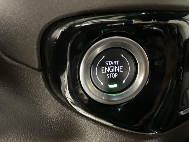 2025 GMC Sierra 1500 Vehicle Photo in GILBERT, AZ 85297-0402