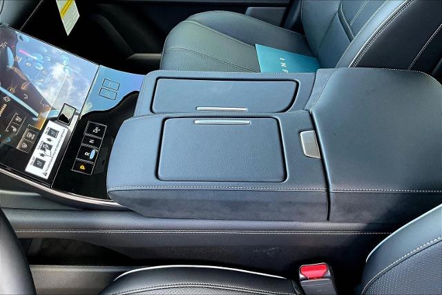 2025 INFINITI QX80 Vehicle Photo in Grapevine, TX 76051