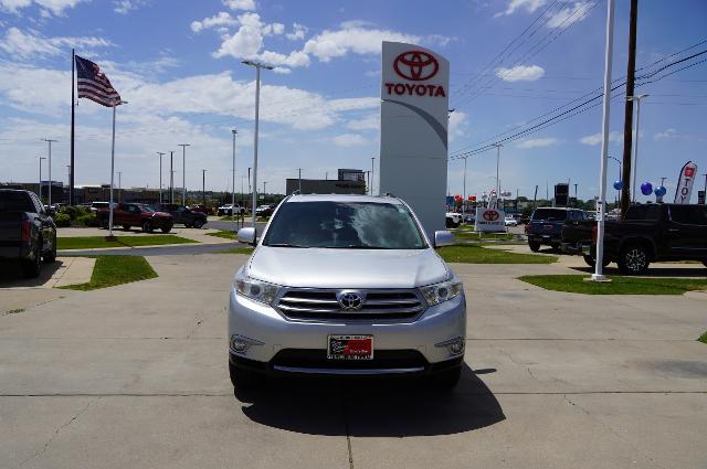 2013 Toyota Highlander Vehicle Photo in Riverdale, UT 84405