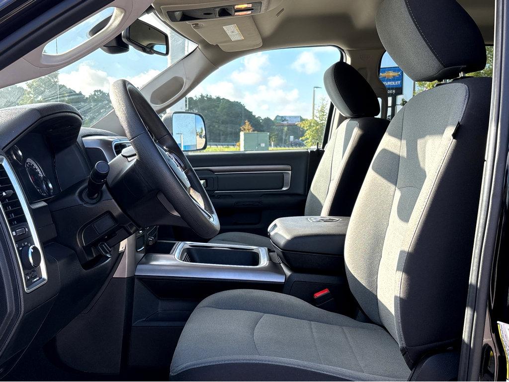 2023 Ram 1500 Classic Vehicle Photo in POOLER, GA 31322-3252