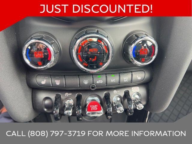 2023 MINI Cooper S Hardtop 2 Door Vehicle Photo in Kaneohe, HI 96744