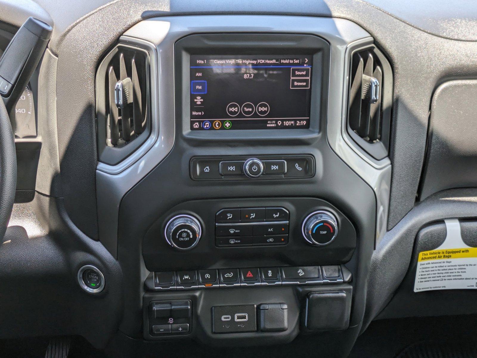 2024 Chevrolet Silverado 1500 Vehicle Photo in CORPUS CHRISTI, TX 78416-1100