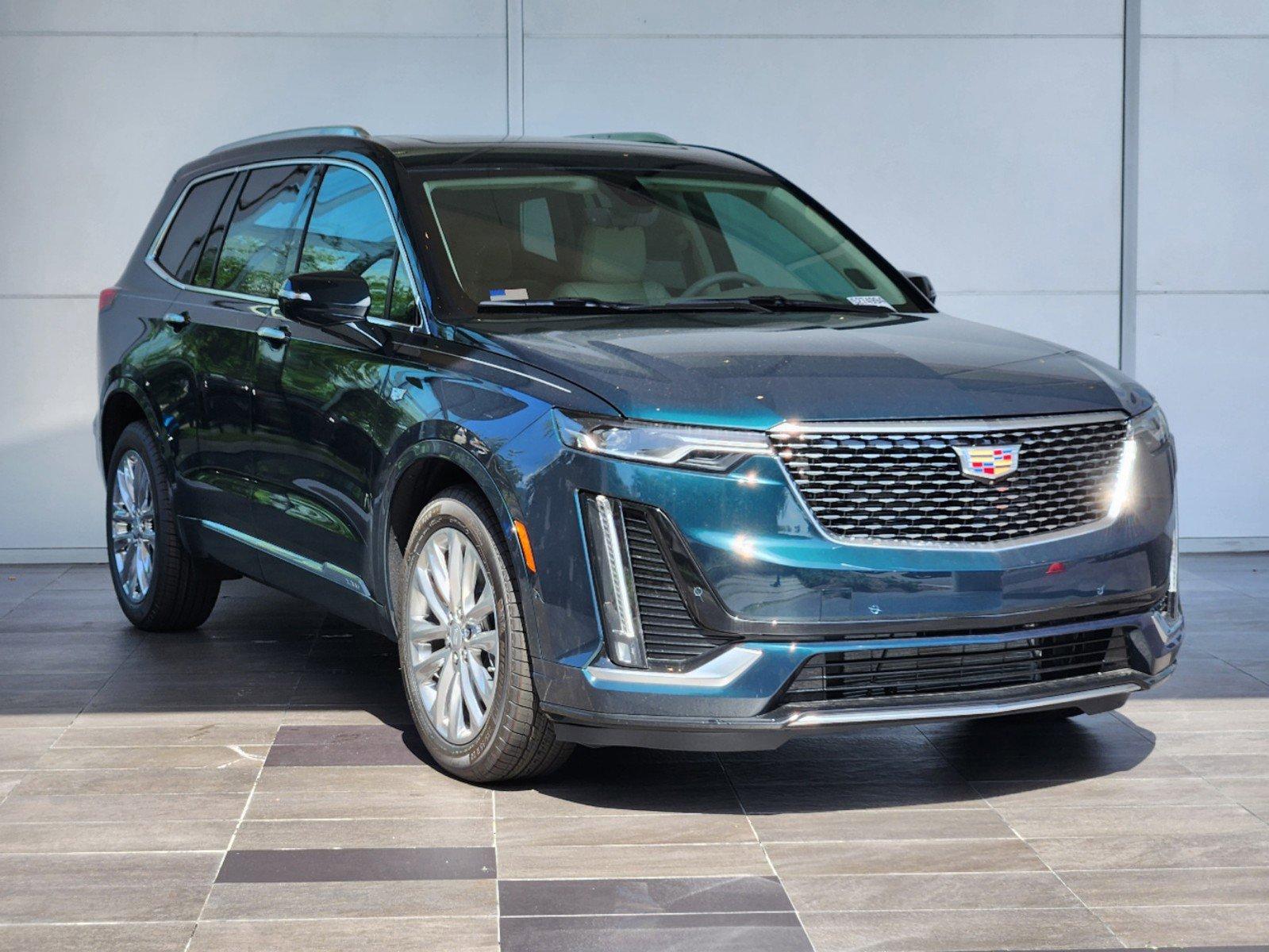 2024 Cadillac XT6 Vehicle Photo in HOUSTON, TX 77079-1502