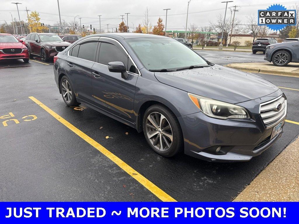 2015 Subaru Legacy Vehicle Photo in Saint Charles, IL 60174