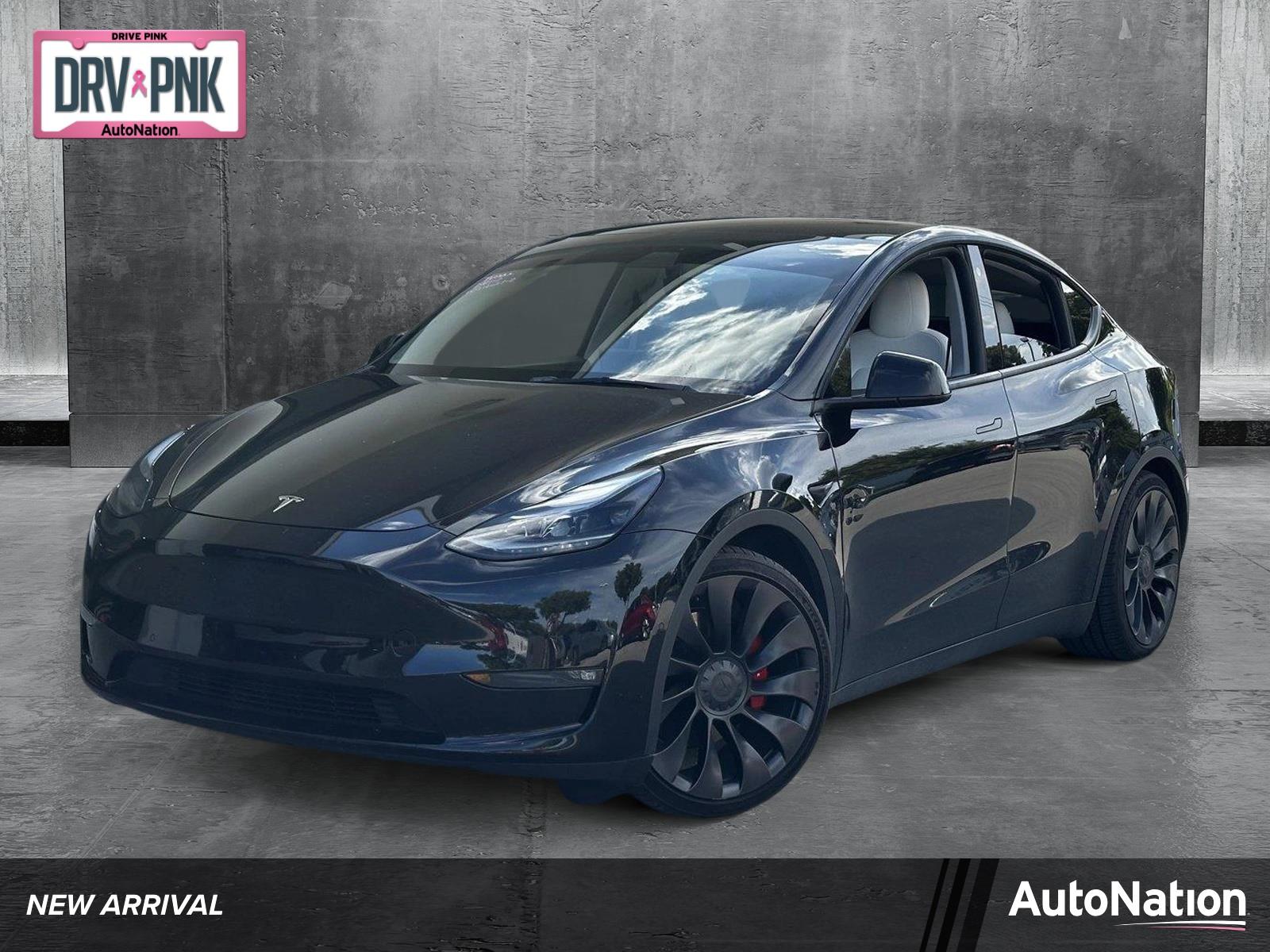 2022 Tesla Model Y Vehicle Photo in Hollywood, FL 33021