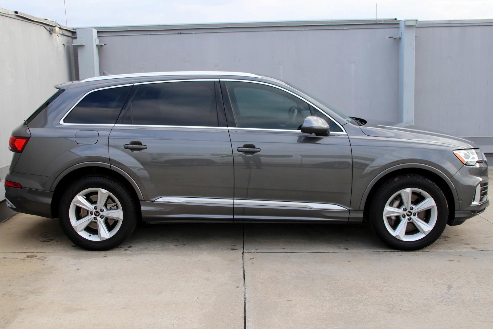 2021 Audi Q7 Vehicle Photo in SUGAR LAND, TX 77478