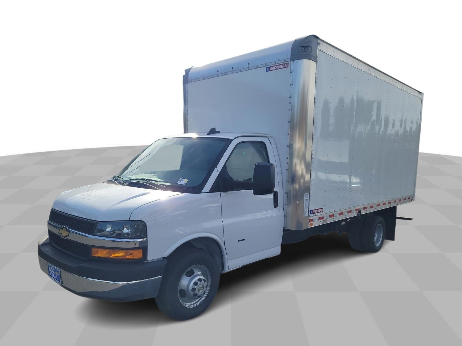 2024 Chevrolet Express Commercial Cutaway Vehicle Photo in LA MESA, CA 91942-8211