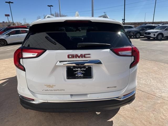 2023 GMC Terrain Vehicle Photo in Winslow, AZ 86047-2439