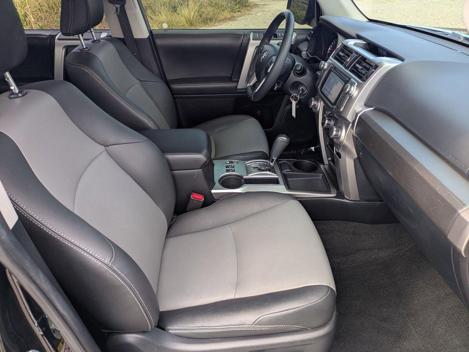 2019 Toyota 4Runner Vehicle Photo in Sarasota, FL 34231