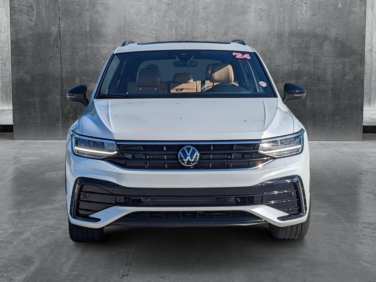 2024 Volkswagen Tiguan Vehicle Photo in Davie, FL 33331