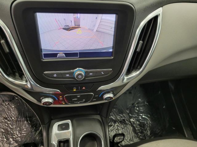 2022 Chevrolet Equinox Vehicle Photo in NEENAH, WI 54956-2243