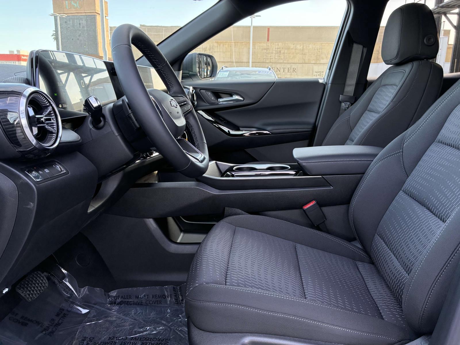 2025 Chevrolet Equinox Vehicle Photo in LOS ANGELES, CA 90007-3794