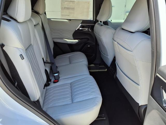 2025 Mitsubishi Outlander Vehicle Photo in Tampa, FL 33612