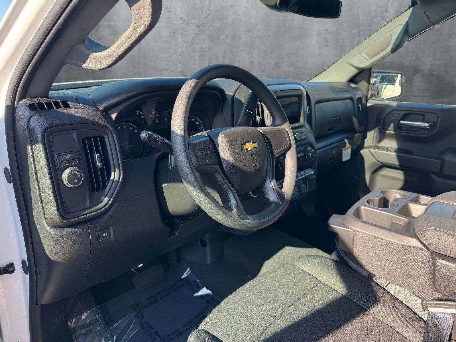 2025 Chevrolet Silverado 1500 Vehicle Photo in GREENACRES, FL 33463-3207