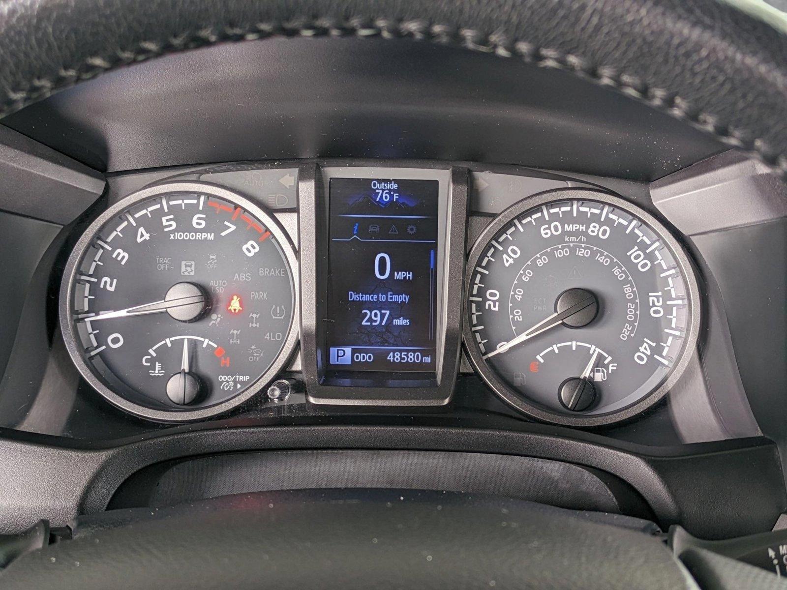 2021 Toyota Tacoma 2WD Vehicle Photo in Bradenton, FL 34207