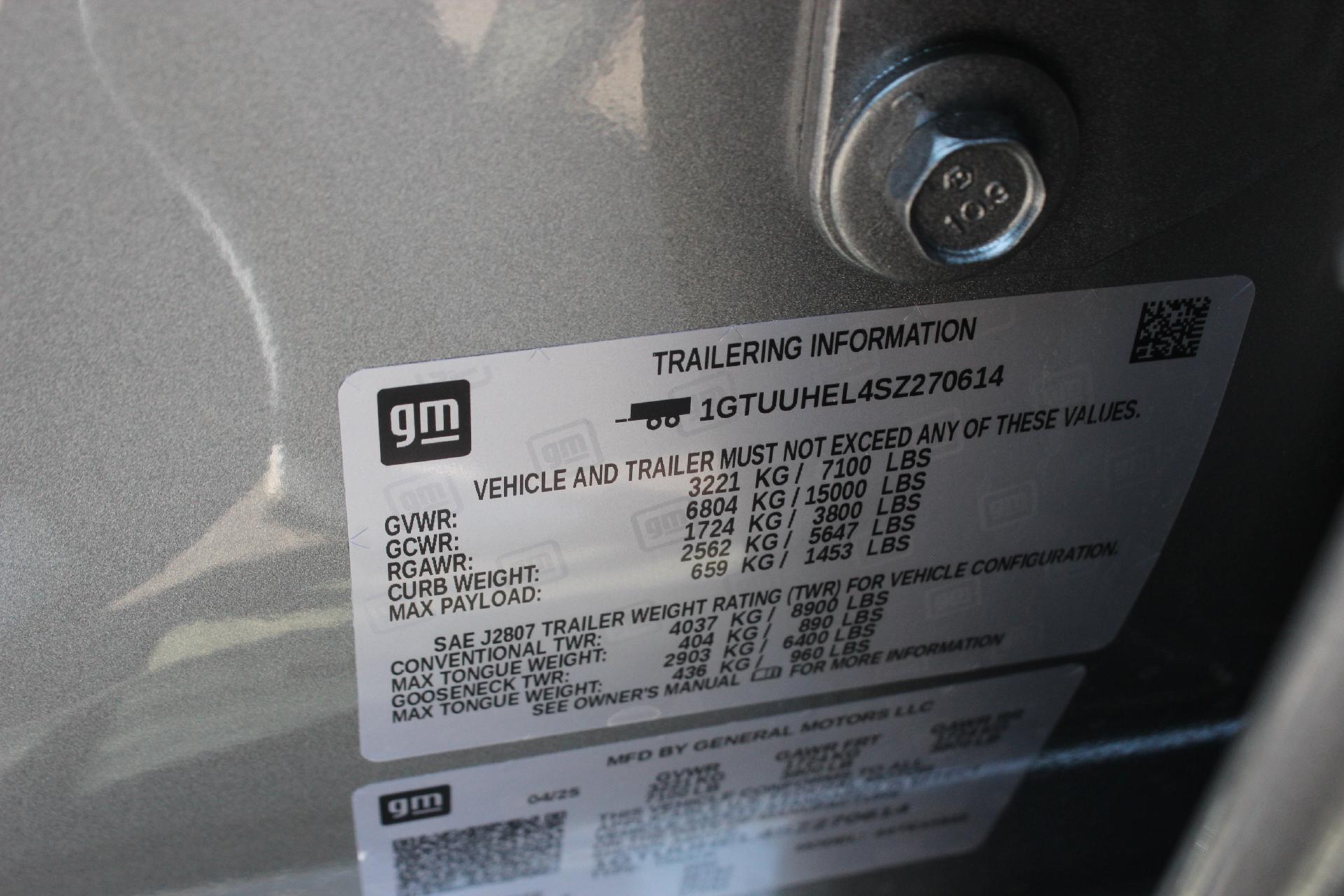 2025 GMC Sierra 1500 Vehicle Photo in AURORA, CO 80012-4011