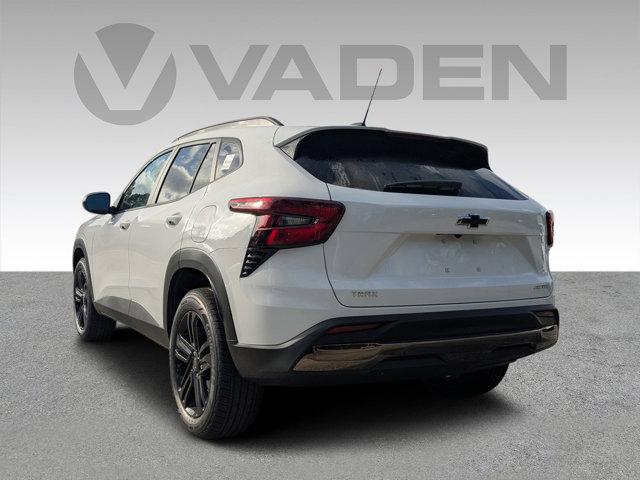 2025 Chevrolet Trax Vehicle Photo in BRUNSWICK, GA 31525-1881