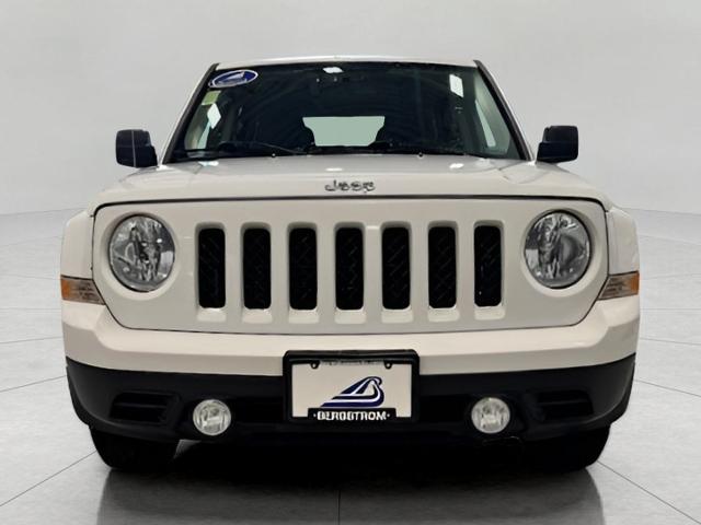 2013 Jeep Patriot Vehicle Photo in Green Bay, WI 54304