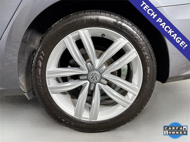 2017 Volkswagen Passat Vehicle Photo in Puyallup, WA 98371