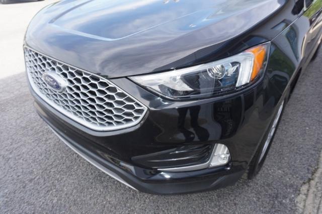 2023 Ford Edge Vehicle Photo in FAIRMONT, WV 26554-2318