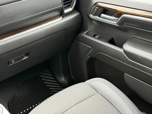 2024 GMC Sierra 1500 Vehicle Photo in MADISON, WI 53713-3220