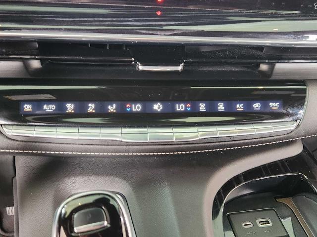 2022 Cadillac Escalade Vehicle Photo in HOUSTON, TX 77079