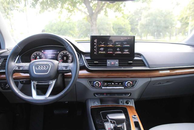 2022 Audi Q5 Vehicle Photo in HOUSTON, TX 77090