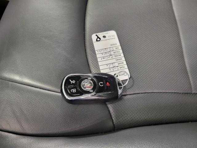 2024 Buick Enclave Vehicle Photo in MADISON, WI 53713-3220
