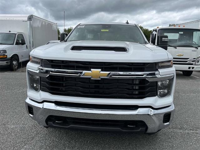 2024 Chevrolet Silverado 2500 HD Vehicle Photo in ALCOA, TN 37701-3235