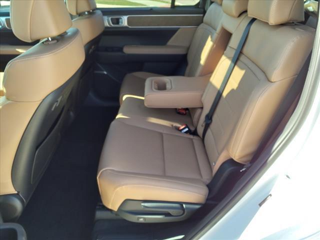 2025 Hyundai SANTA FE Vehicle Photo in Peoria, IL 61615