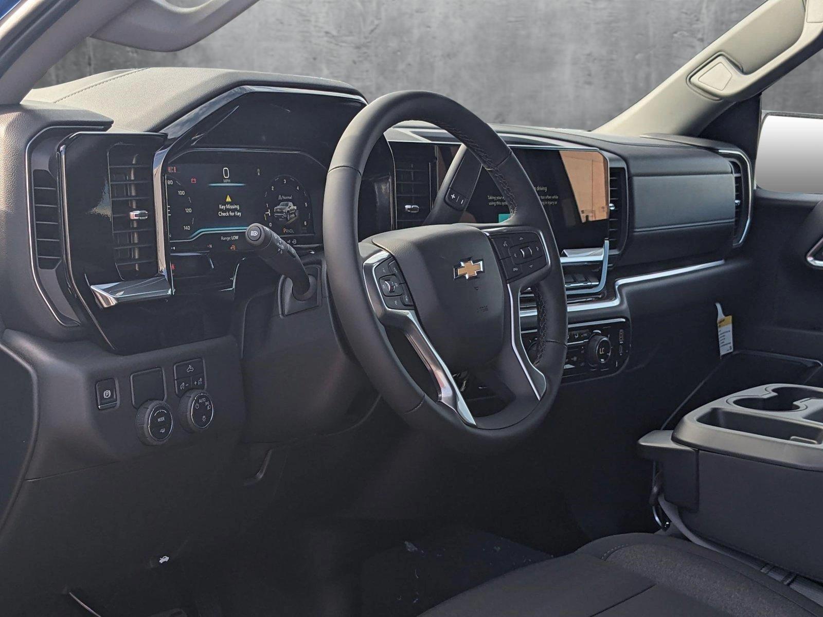 2025 Chevrolet Silverado 1500 Vehicle Photo in MIAMI, FL 33172-3015