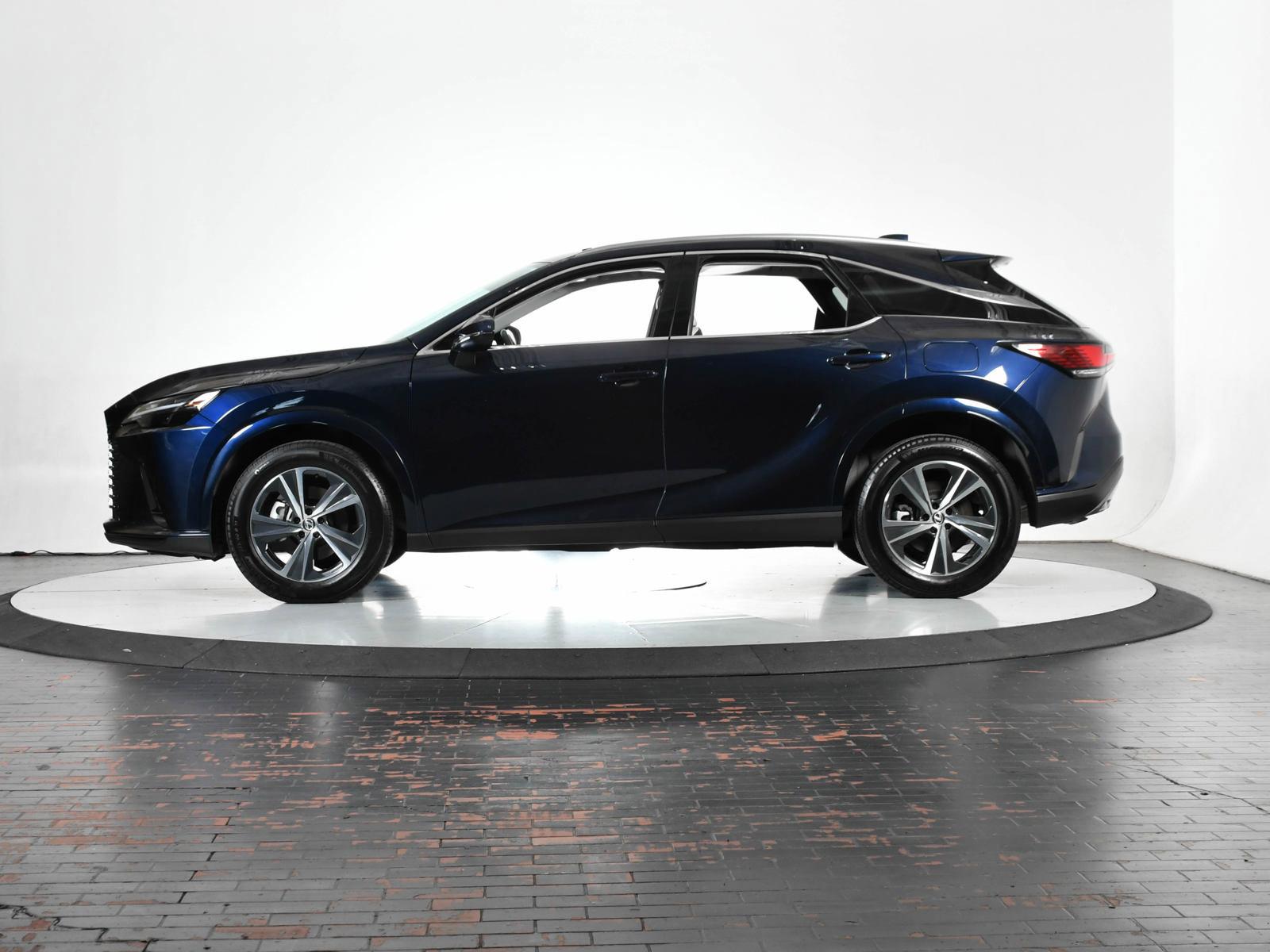 2023 Lexus RX 350 Vehicle Photo in DALLAS, TX 75235