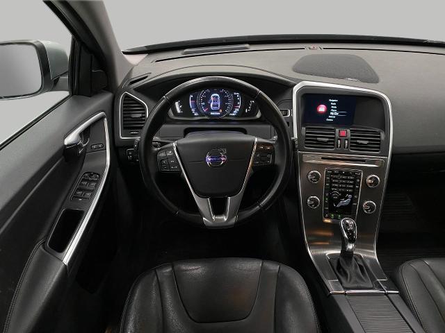 2016 Volvo XC60 Vehicle Photo in Appleton, WI 54913