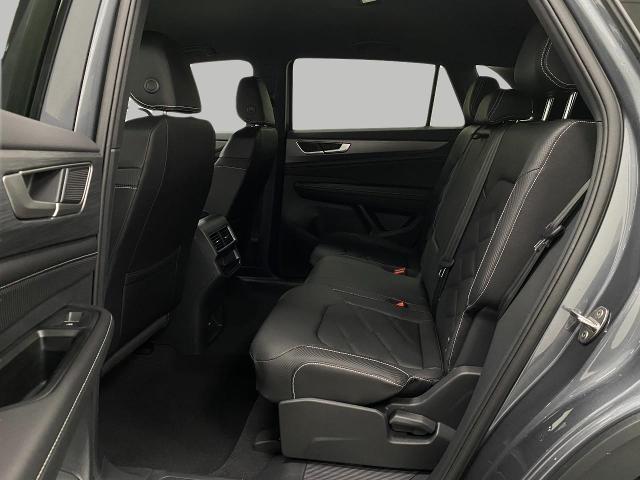 2025 Volkswagen Atlas Cross Sport Vehicle Photo in Appleton, WI 54913