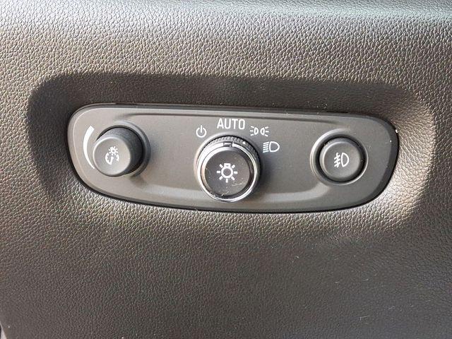 2021 Chevrolet Traverse Vehicle Photo in DANBURY, CT 06810-5034