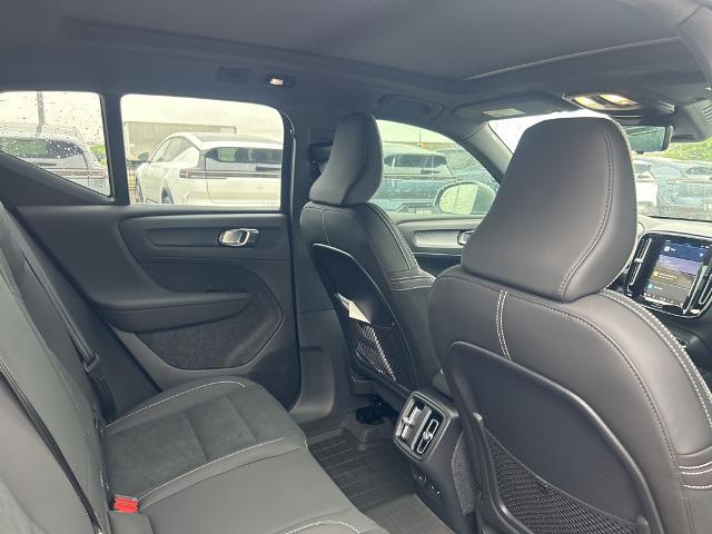 2025 Volvo XC40 Vehicle Photo in Grapevine, TX 76051