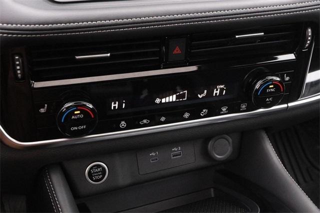 2023 Nissan Rogue Vehicle Photo in Hazelwood, MO 63042