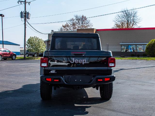 2021 Jeep Gladiator Vehicle Photo in MADISON, IN 47250-1611